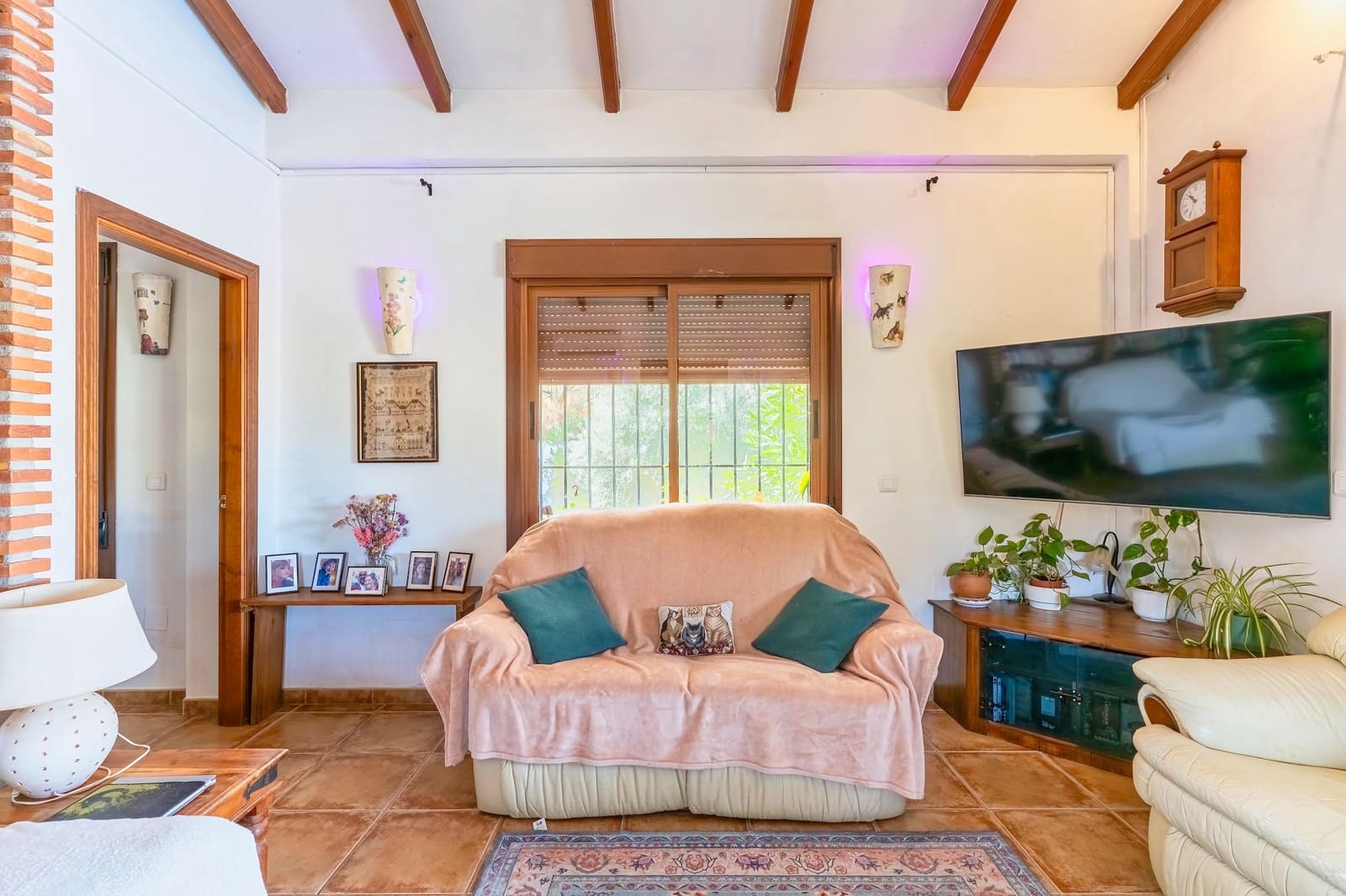 Finca/Casa Rural de 4 habitaciones en Valle de Abdalajís en venta con piscina - 420.000 € (Ref: 10168943)
