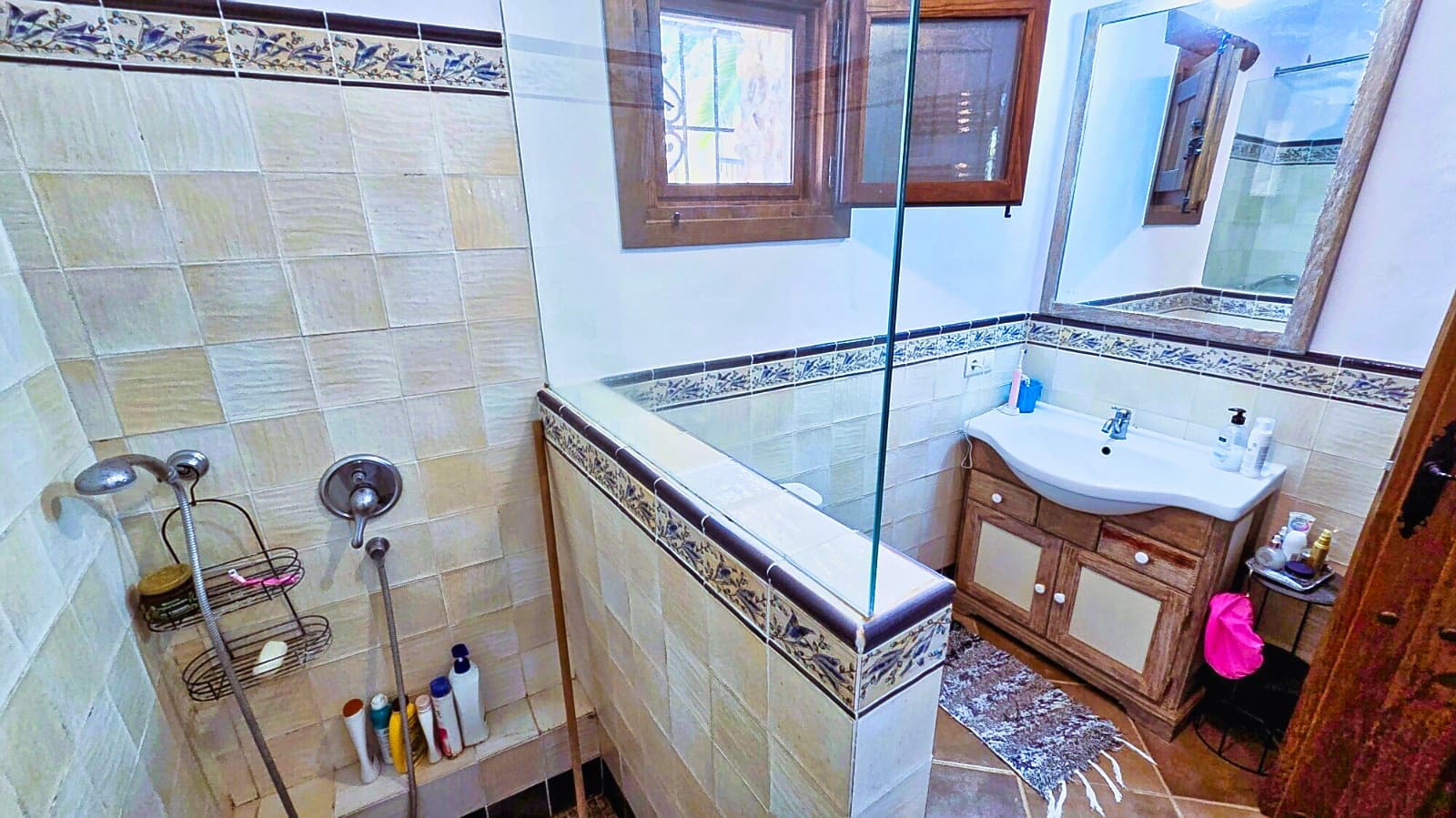 4 bedroom Finca/Country House for sale in Orgiva with pool garage - € 645,000 (Ref: 10175459)