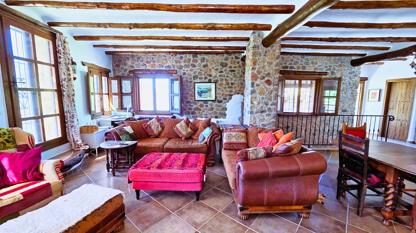 4 bedroom Finca/Country House for sale in Orgiva with pool garage - € 645,000 (Ref: 10175459)