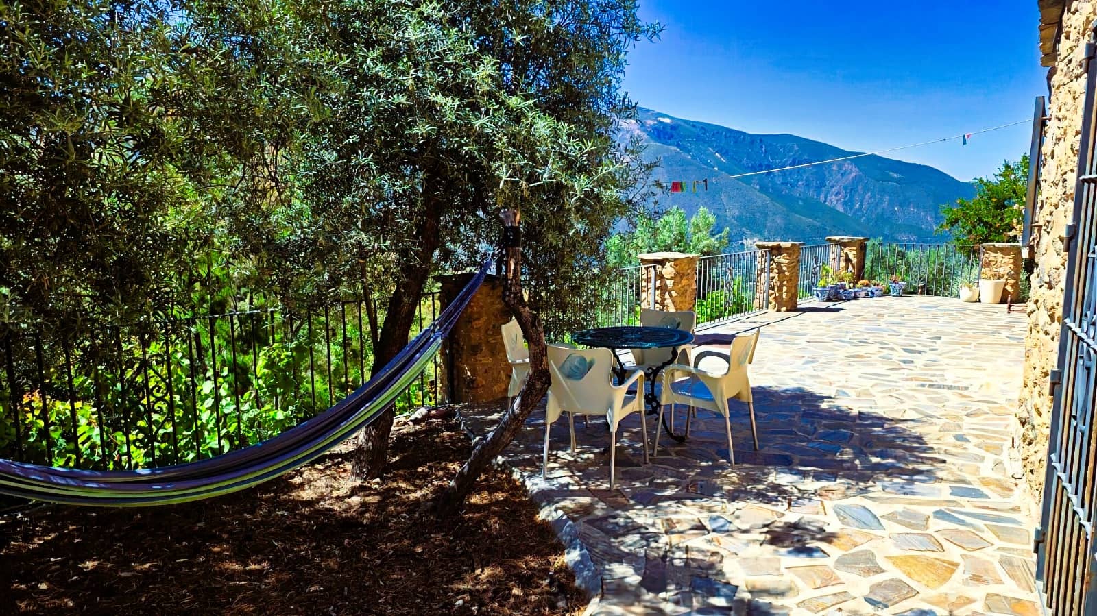 4 bedroom Finca/Country House for sale in Orgiva with pool garage - € 645,000 (Ref: 10175459)