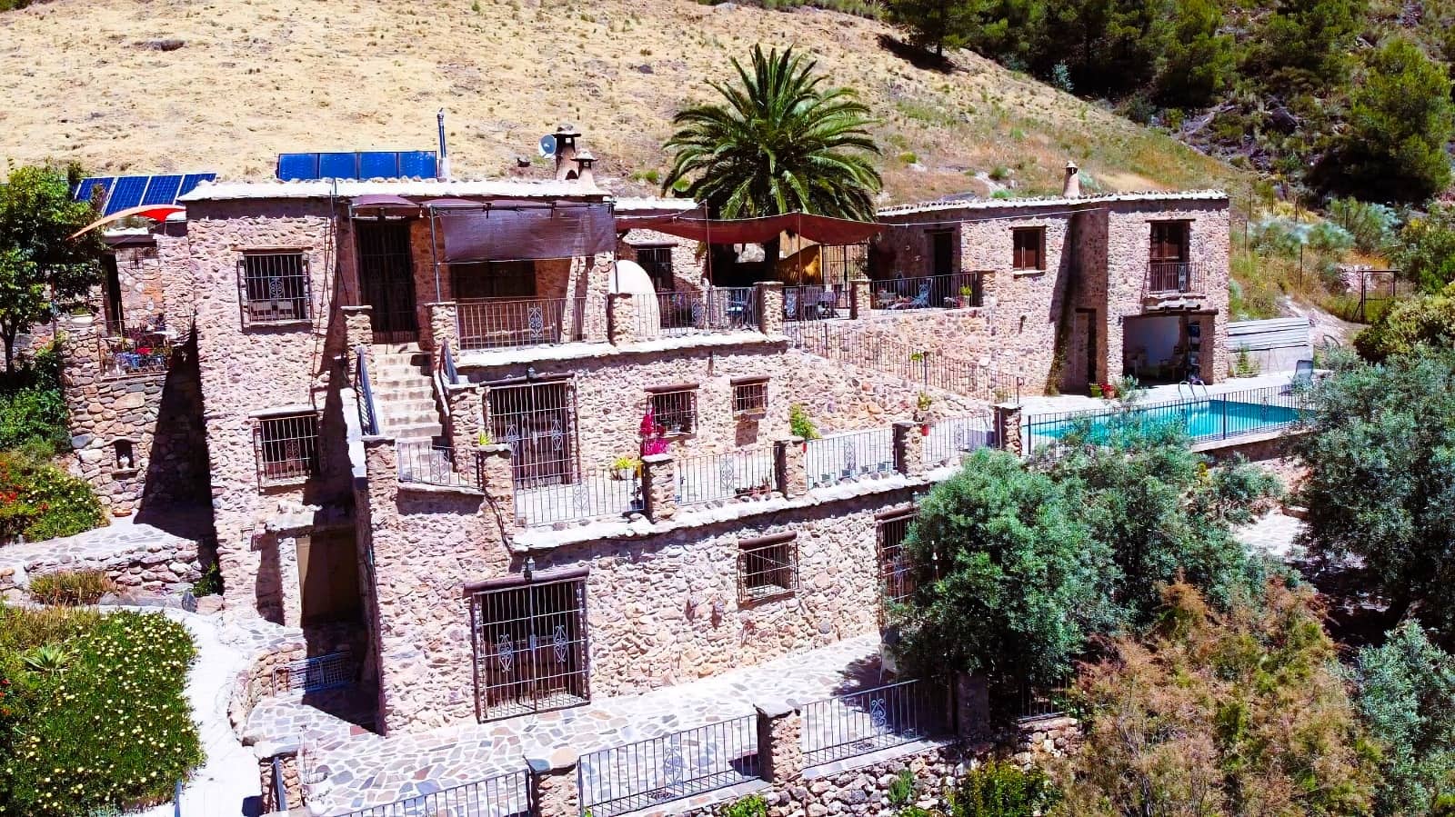 4 bedroom Finca/Country House for sale in Orgiva with pool garage - € 645,000 (Ref: 10175459)