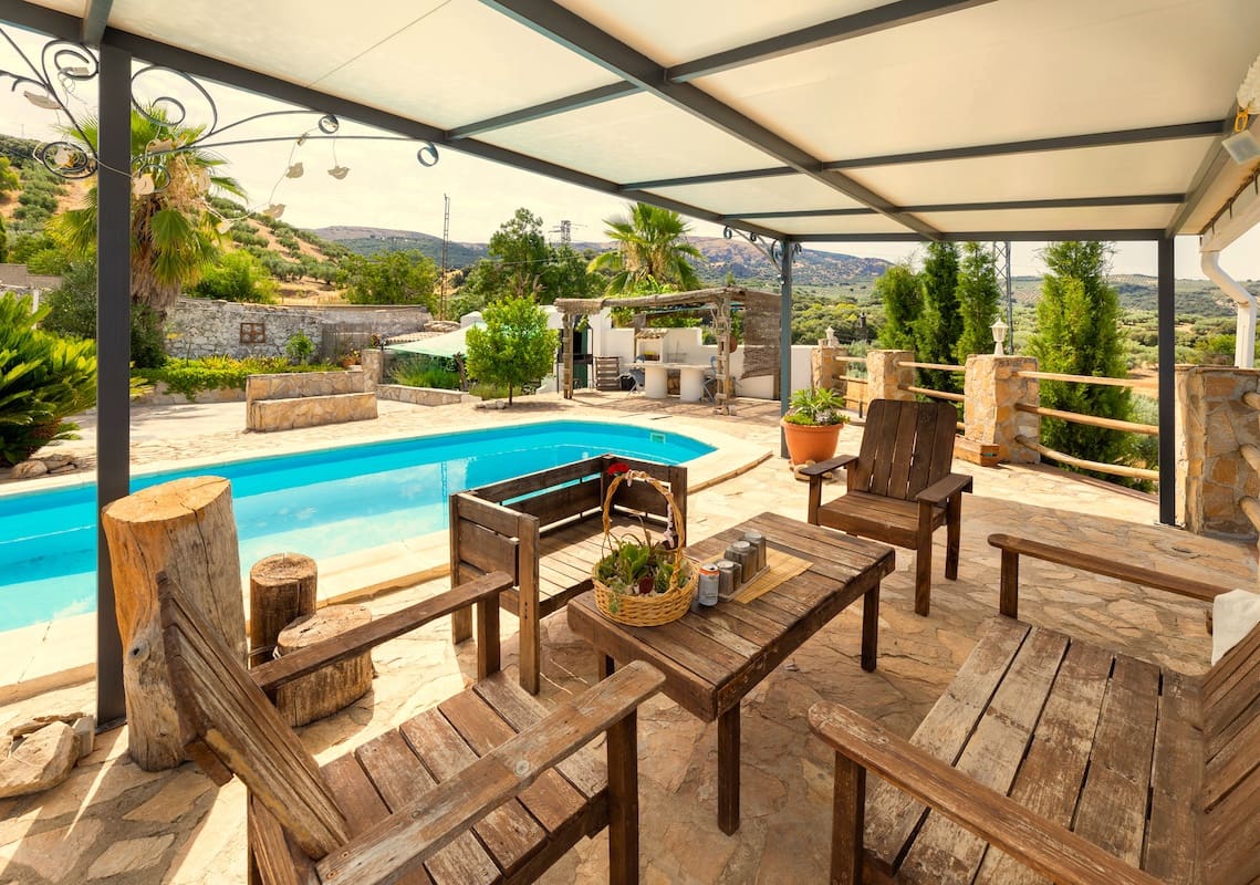 5 slaapkamer Finca/Landhuis te koop in Montefrio met zwembad garage - € 295.000 (Ref: 10175460)