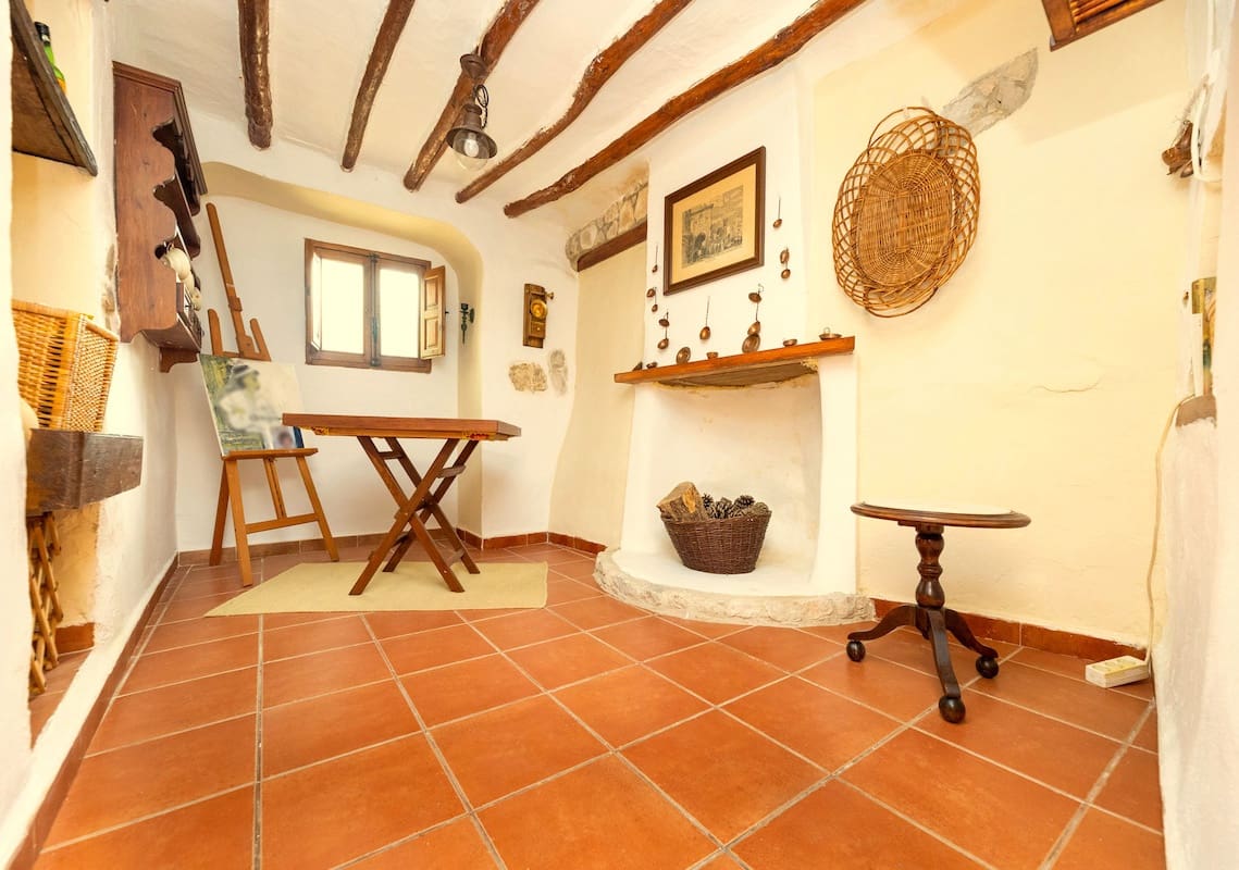 5 slaapkamer Finca/Landhuis te koop in Montefrio met zwembad garage - € 295.000 (Ref: 10175460)