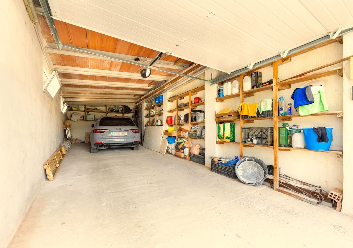 5 slaapkamer Finca/Landhuis te koop in Montefrio met zwembad garage - € 295.000 (Ref: 10175460)