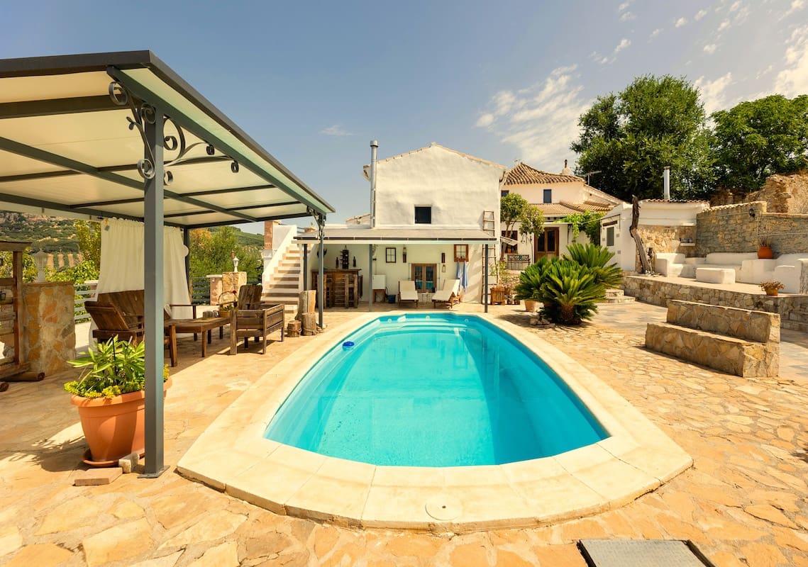 5 slaapkamer Finca/Landhuis te koop in Montefrio met zwembad garage - € 295.000 (Ref: 10175460)