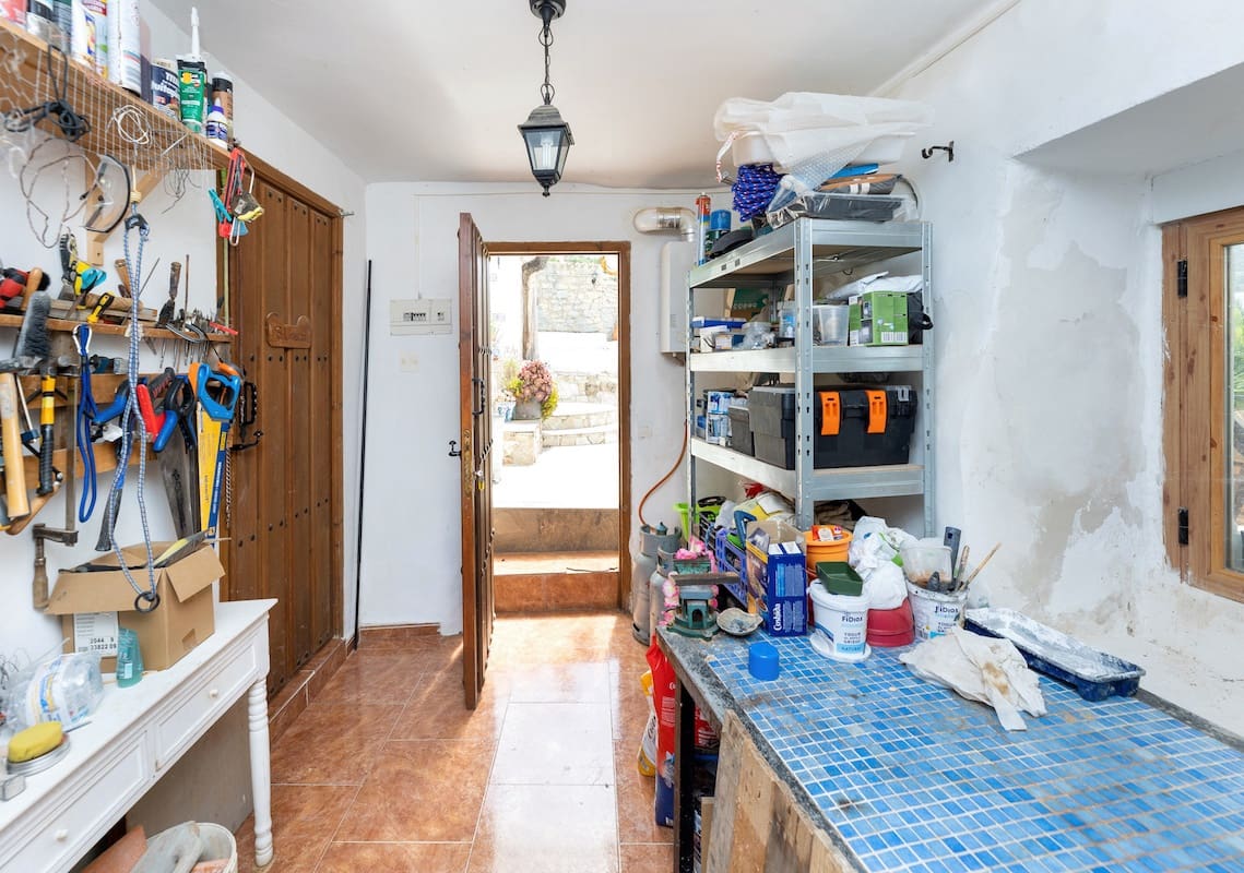 5 slaapkamer Finca/Landhuis te koop in Montefrio met zwembad garage - € 295.000 (Ref: 10175460)