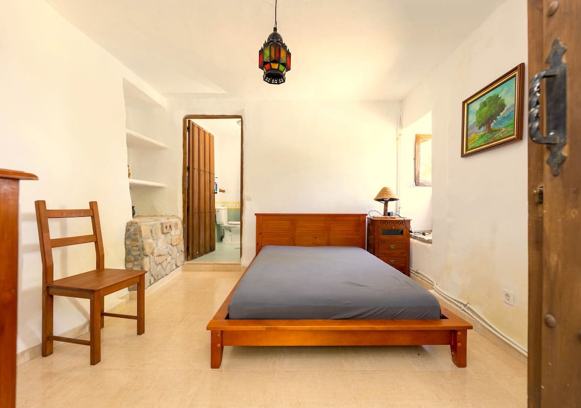 5 slaapkamer Finca/Landhuis te koop in Montefrio met zwembad garage - € 295.000 (Ref: 10175460)