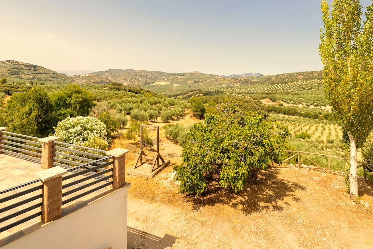 5 slaapkamer Finca/Landhuis te koop in Montefrio met zwembad garage - € 295.000 (Ref: 10175460)