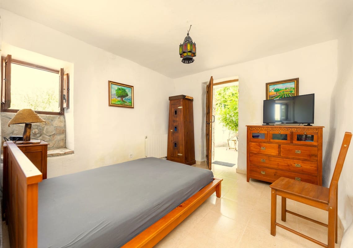 5 slaapkamer Finca/Landhuis te koop in Montefrio met zwembad garage - € 295.000 (Ref: 10175460)
