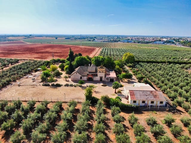 5 quarto Quinta/Casa Rural para venda em Bollullos de la Mitación com piscina garagem - 1 600 000 € (Ref: 10175461)