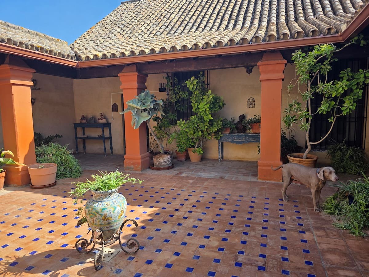5 sovrum Finca/Hus på landet till salu i Bollullos de la Mitacion med pool garage - 1 600 000 € (Ref: 10175461)