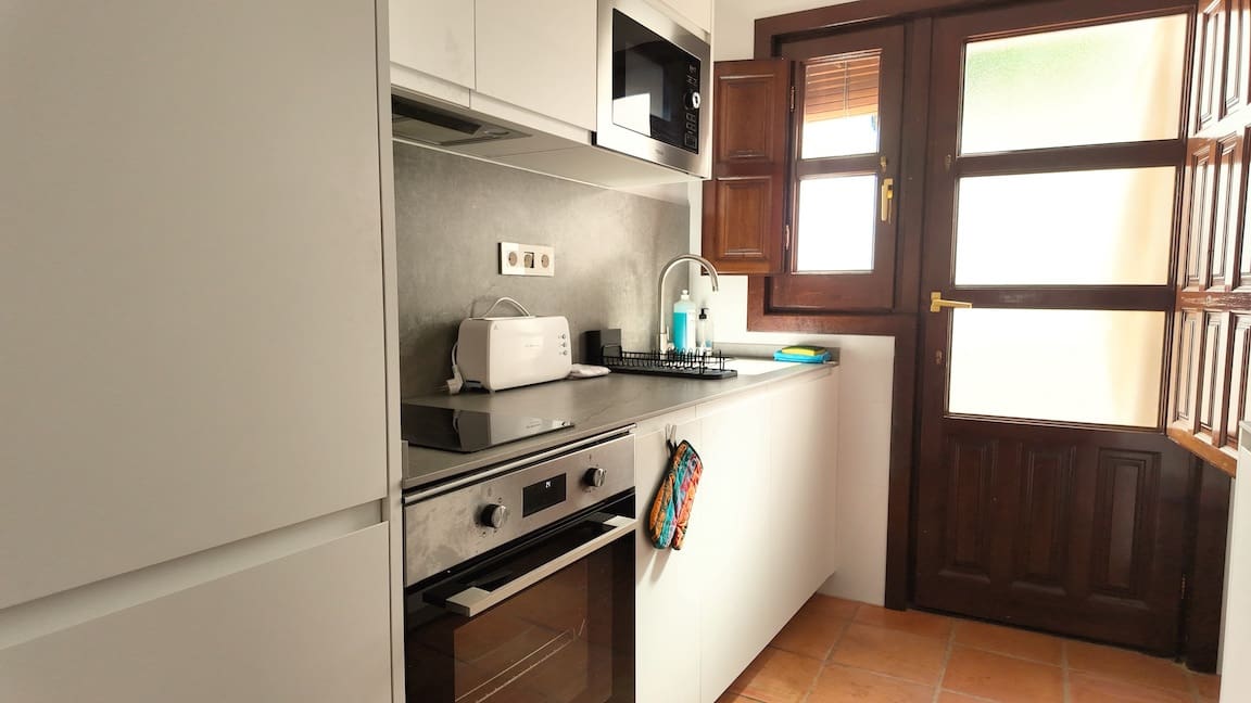 2 slaapkamer Huis te koop in Granada stad - € 295.000 (Ref: 10179688)