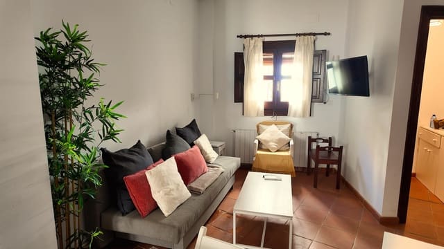 2 slaapkamer Huis te koop in Albaicin, Granada stad - € 295.000 (Ref: 10179688)
