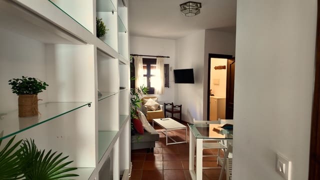 2 slaapkamer Huis te koop in Albaicin, Granada stad - € 295.000 (Ref: 10179688)