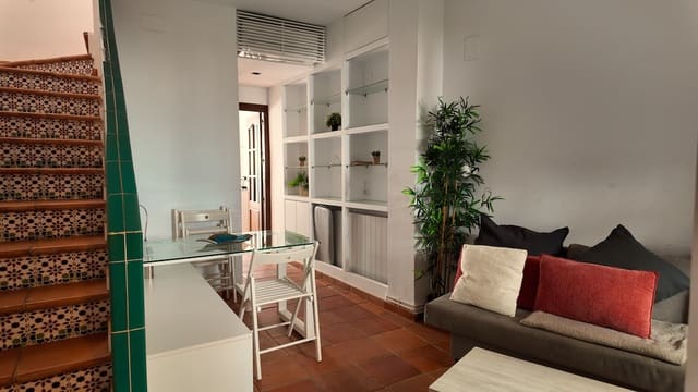2 slaapkamer Huis te koop in Albaicin, Granada stad - € 295.000 (Ref: 10179688)