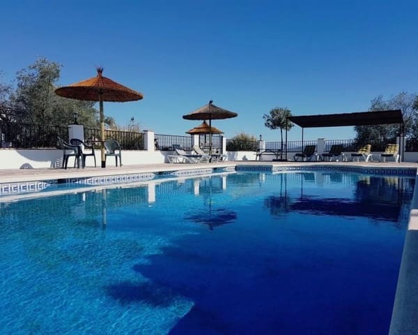 12 soverom Villa til salgs i Rute med svømmebasseng - € 749 000 (Ref: 5455742)