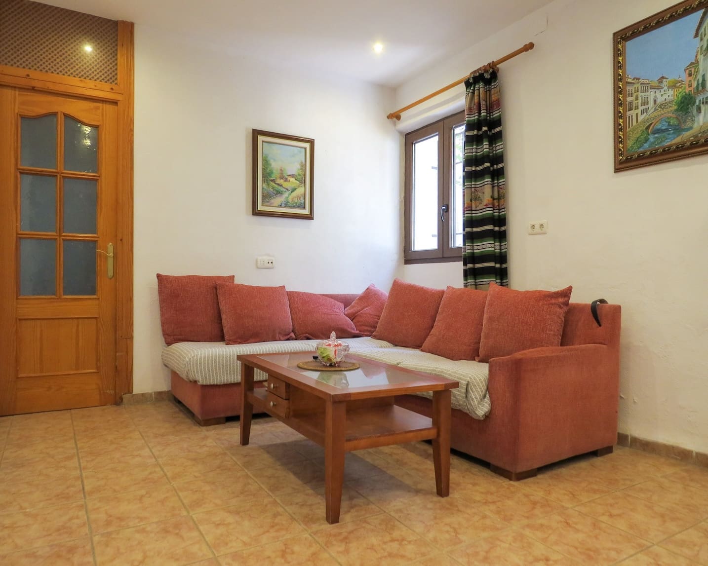 5 bedroom Townhouse for sale in Granada city - € 595,000 (Ref: 5455831)