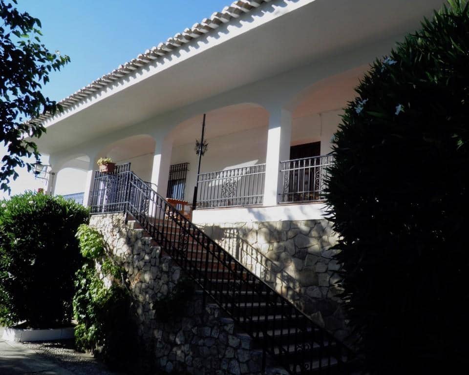 4 quarto Quinta/Casa Rural para venda em Loja com piscina garagem - 300 000 € (Ref: 5563204)