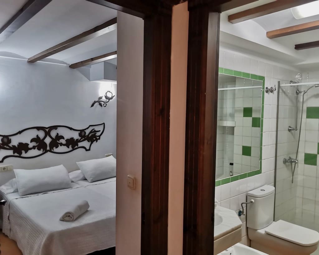 9 soverom Hus til salgs i Granada by - € 1 490 000 (Ref: 5708437)