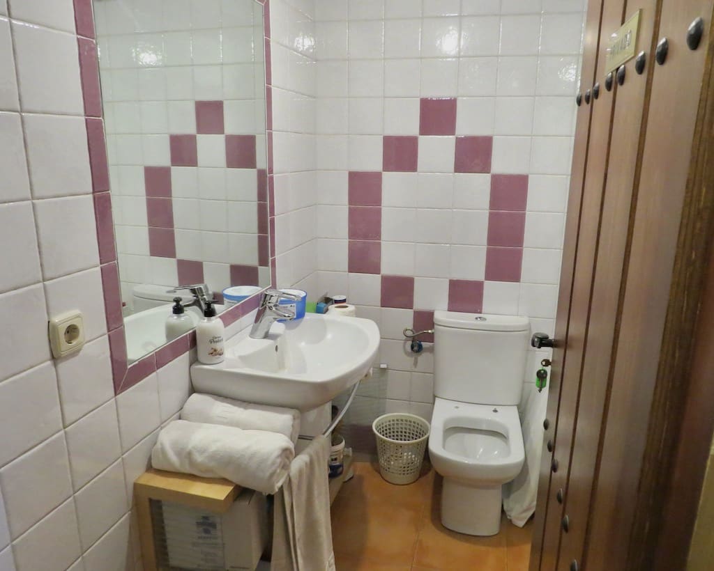 9 soverom Hus til salgs i Granada by - € 1 490 000 (Ref: 5708437)