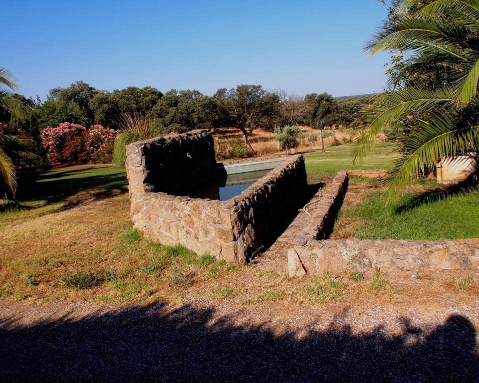 10 soveværelse Finca/Landehus til salg i Parrillas med swimmingpool - € 1.050.000 (Ref: 5755661)