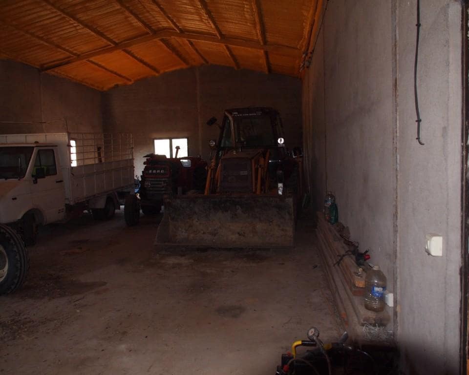 10 soveværelse Finca/Landehus til salg i Parrillas med swimmingpool - € 1.050.000 (Ref: 5755661)