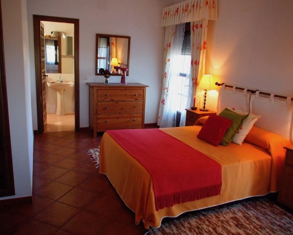 10 soveværelse Finca/Landehus til salg i Parrillas med swimmingpool - € 1.050.000 (Ref: 5755661)