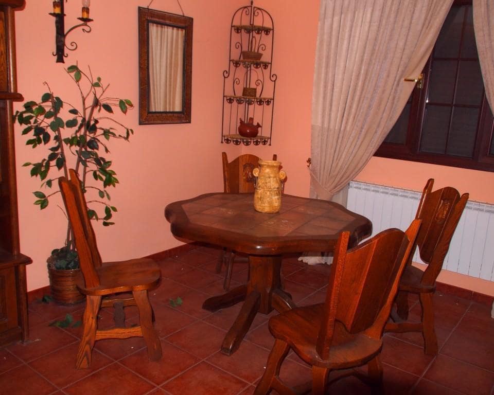 10 soveværelse Finca/Landehus til salg i Parrillas med swimmingpool - € 1.050.000 (Ref: 5755661)