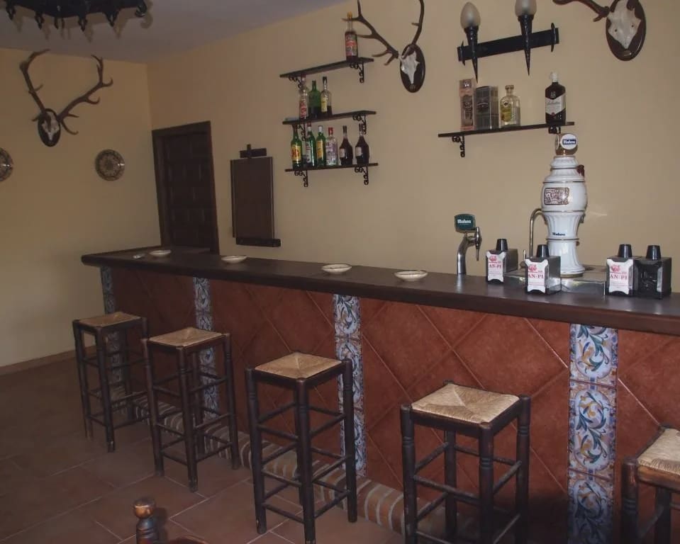 10 quarto Quinta/Casa Rural para venda em Parrillas com piscina - 1 050 000 € (Ref: 5755661)