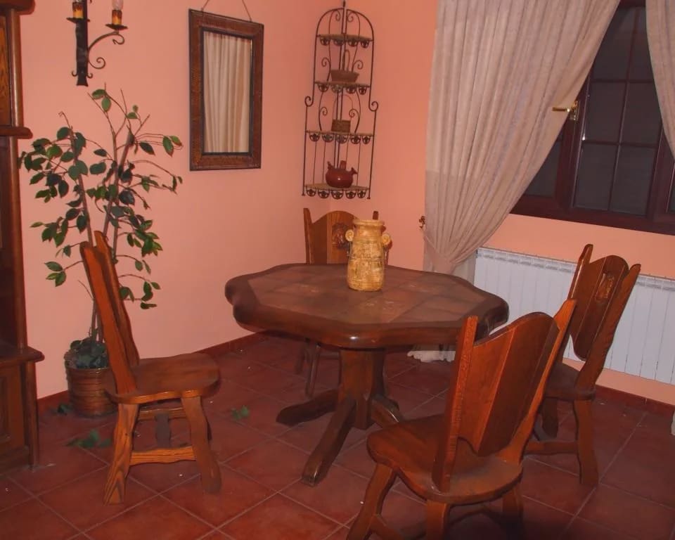 10 quarto Quinta/Casa Rural para venda em Parrillas com piscina - 1 050 000 € (Ref: 5755661)