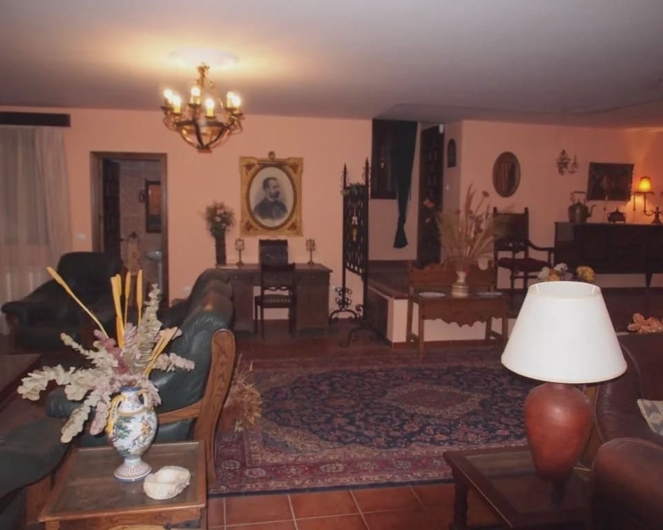 10 quarto Quinta/Casa Rural para venda em Parrillas com piscina - 1 050 000 € (Ref: 5755661)