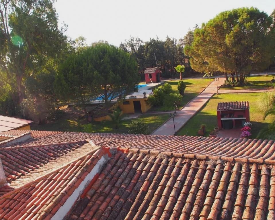 10 quarto Quinta/Casa Rural para venda em Parrillas com piscina - 1 050 000 € (Ref: 5755661)