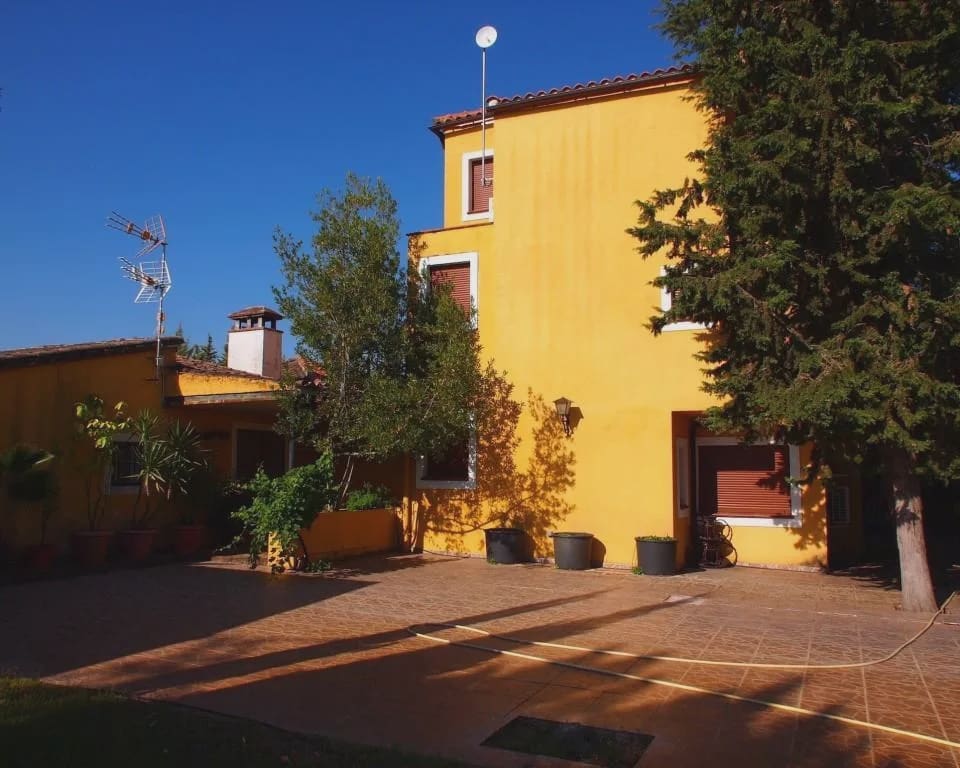 10 quarto Quinta/Casa Rural para venda em Parrillas com piscina - 1 050 000 € (Ref: 5755661)