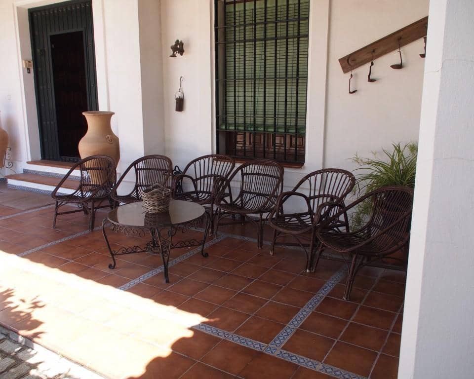 12 soveværelse Finca/Landehus til salg i Valencina de la Concepcion med swimmingpool garage - € 2.200.000 (Ref: 5803083)