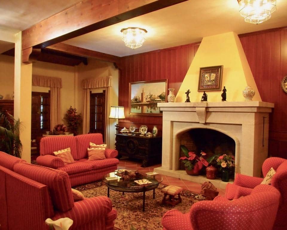 12 soveværelse Finca/Landehus til salg i Valencina de la Concepcion med swimmingpool garage - € 2.200.000 (Ref: 5803083)