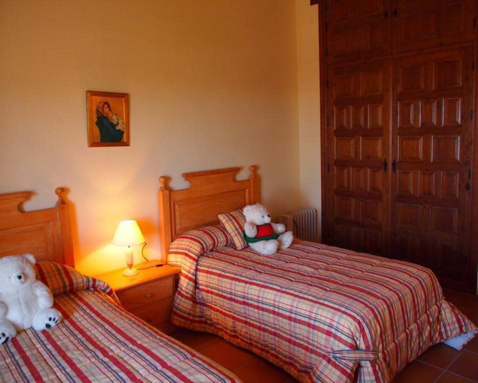 12 soveværelse Finca/Landehus til salg i Valencina de la Concepcion med swimmingpool garage - € 2.200.000 (Ref: 5803083)