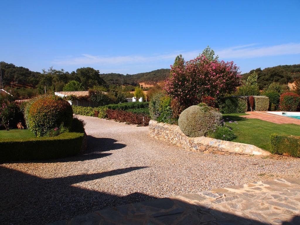 5 soveværelse Finca/Landehus til salg i Constantina med swimmingpool - € 1.600.000 (Ref: 5910050)