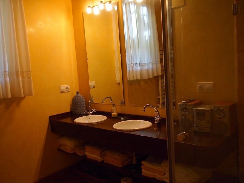 5 soveværelse Finca/Landehus til salg i Constantina med swimmingpool - € 1.600.000 (Ref: 5910050)