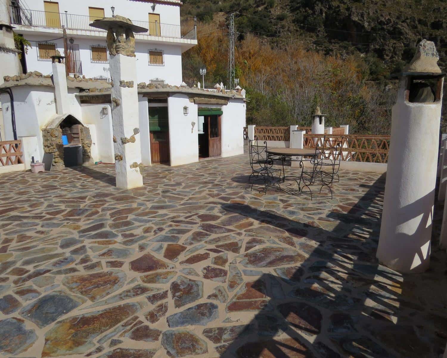 10 soverom Hus til salgs i Castaras - € 270 000 (Ref: 6465149)