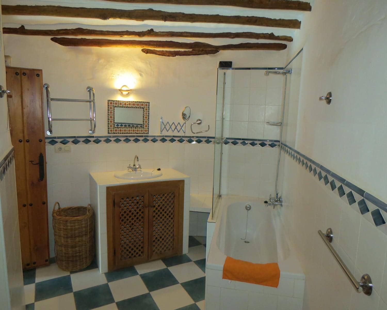 10 soverom Hus til salgs i Castaras - € 270 000 (Ref: 6465149)