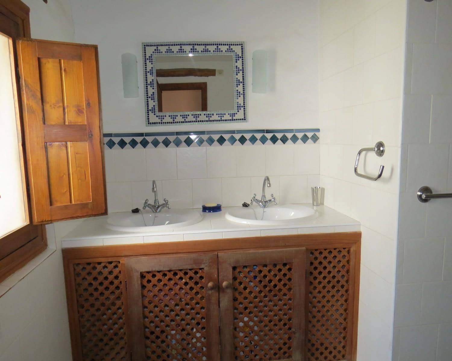 10 soverom Hus til salgs i Castaras - € 270 000 (Ref: 6465149)