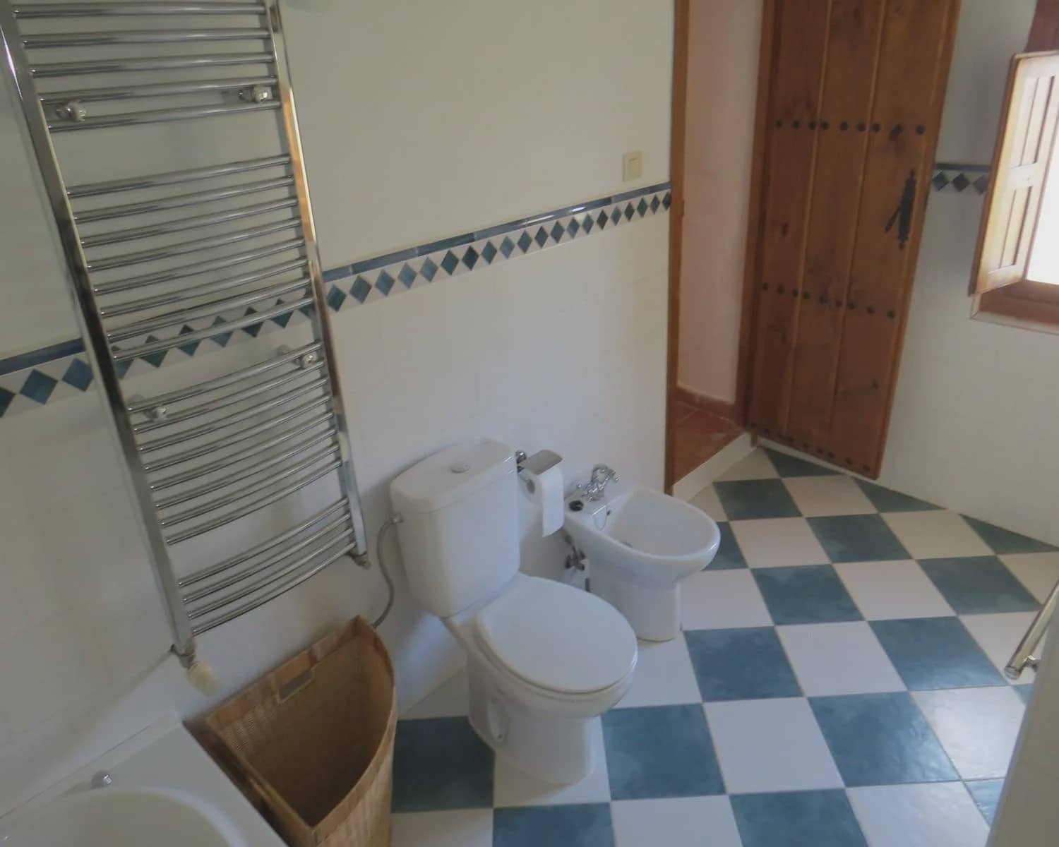 10 soveværelse Byhus til salg i Castaras med garage - € 249.000 (Ref: 6465149)