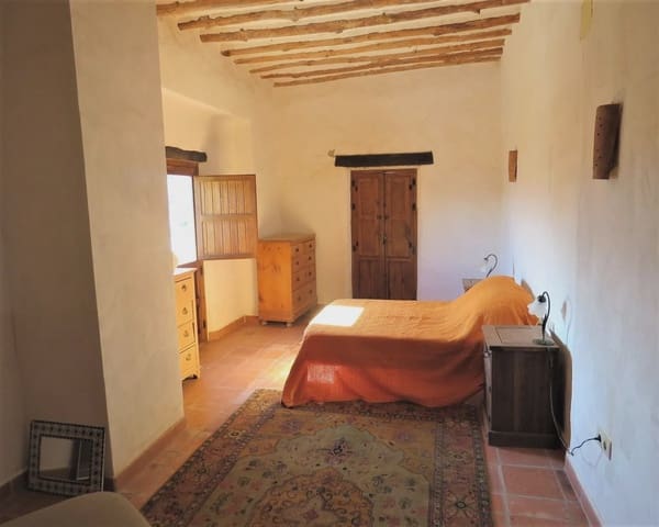 10 quarto Casa em Banda para venda em Cástaras com garagem - 249 000 € (Ref: 6465149)