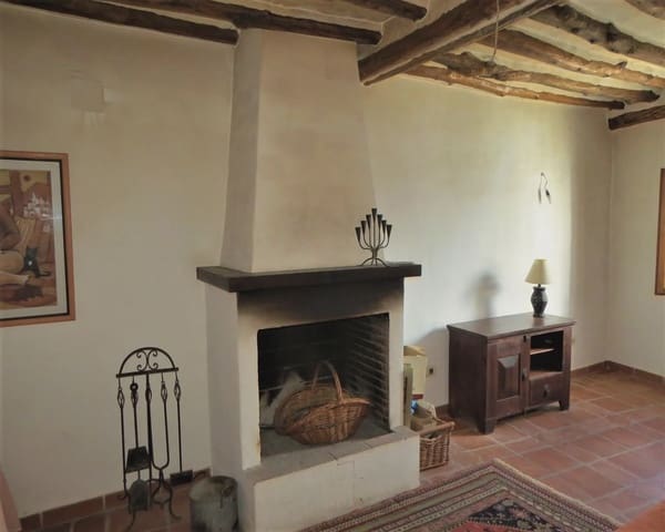 10 quarto Casa em Banda para venda em Cástaras com garagem - 249 000 € (Ref: 6465149)