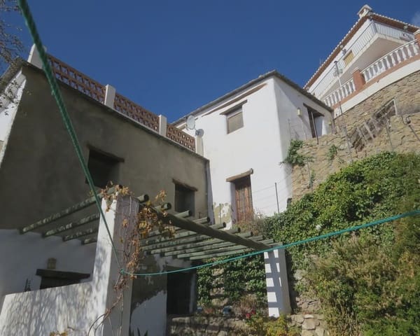 10 quarto Casa em Banda para venda em Cástaras com garagem - 249 000 € (Ref: 6465149)