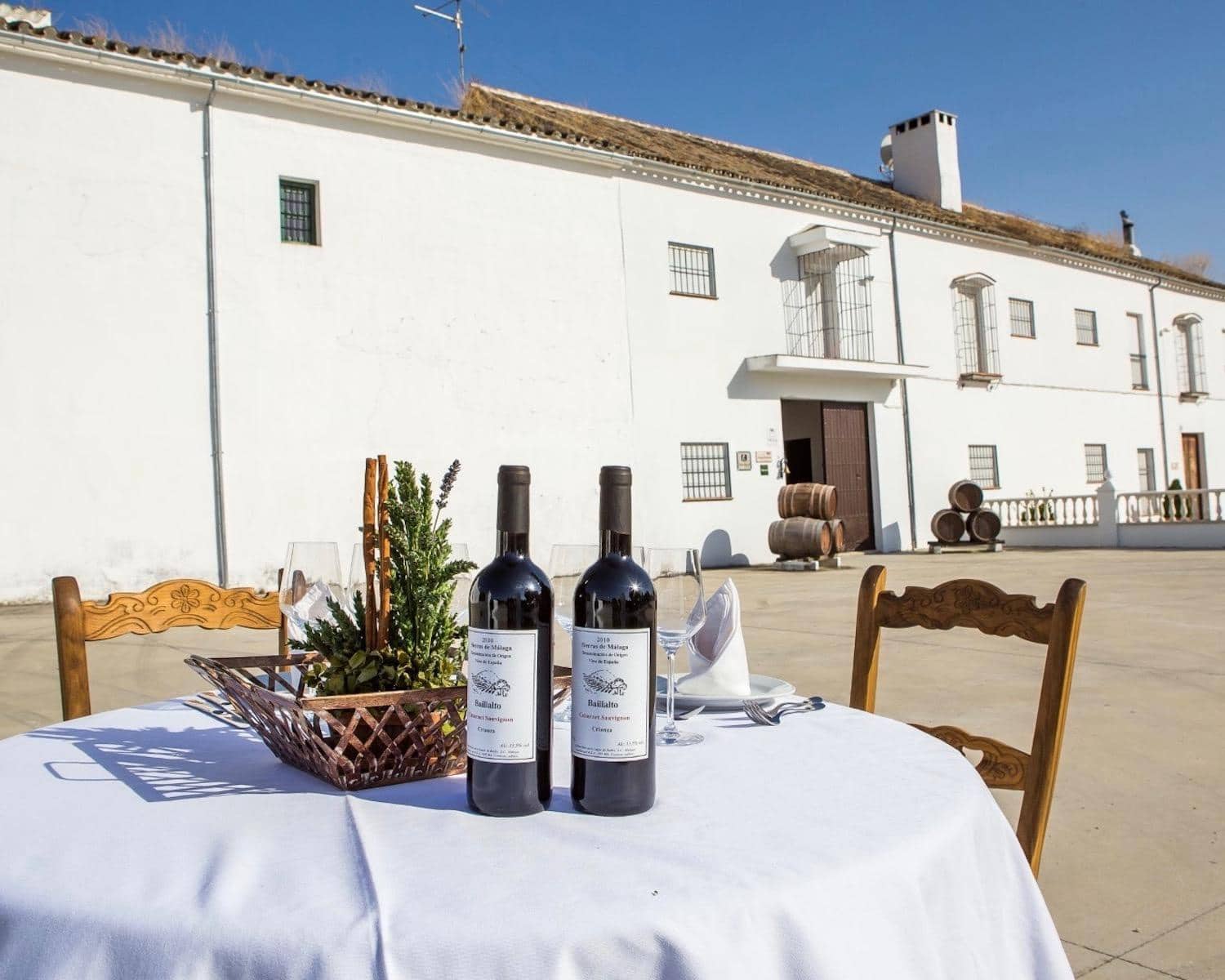 9 soveværelse Hotel til salg i Aguilar de la Frontera med swimmingpool - € 600.000 (Ref: 6499534)