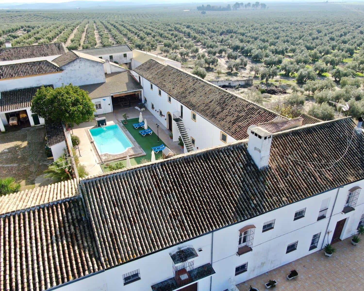 9 soveværelse Hotel til salg i Aguilar de la Frontera med swimmingpool - € 600.000 (Ref: 6499534)