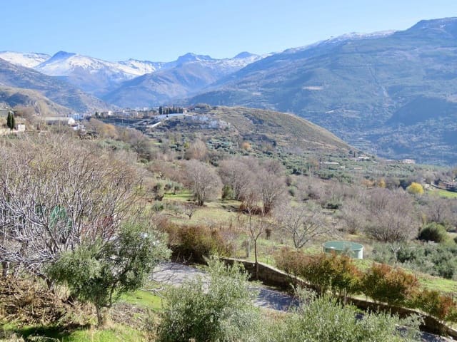 2 soveværelse Finca/Landehus til salg i Güéjar Sierra - € 350.000 (Ref: 6581081)