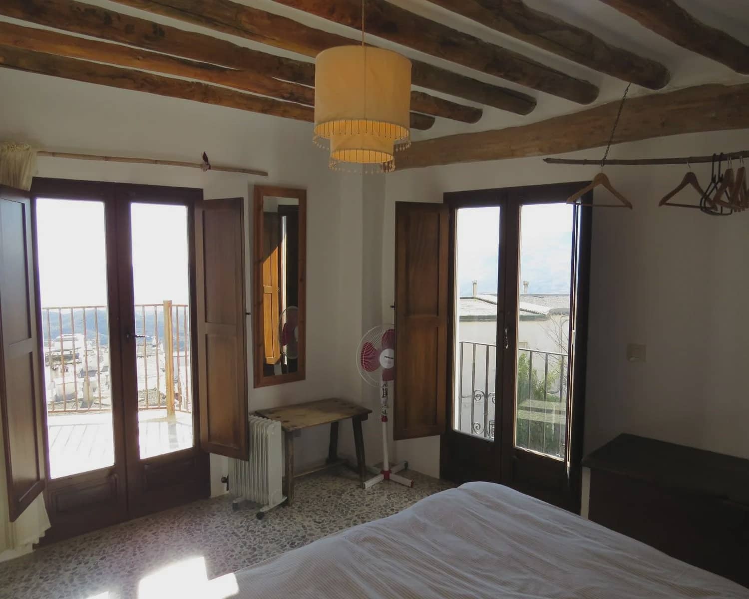 3 bedroom Townhouse for sale in Yegen with pool garage - € 149,500 (Ref: 6685673)