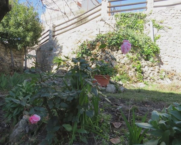 3 makuuhuone Omakotitalo myytävänä paikassa Yegen, Alpujarra de la Sierra mukana uima-altaan 
autotalli - 149 500 € (Ref: 6685673)